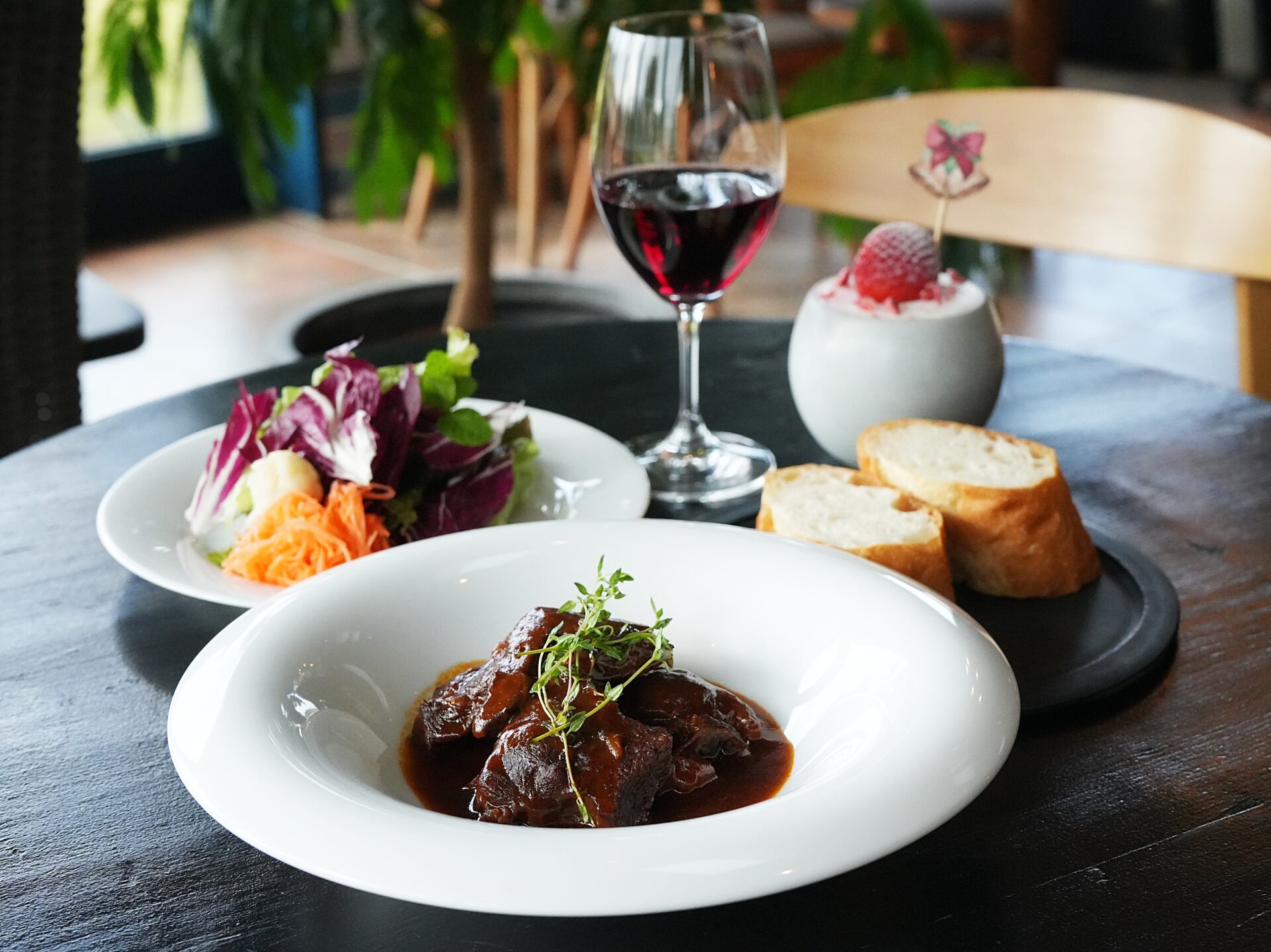 ワイナリーで楽しむ！ クリスマスランチのご案内 | やまふじぶどう園